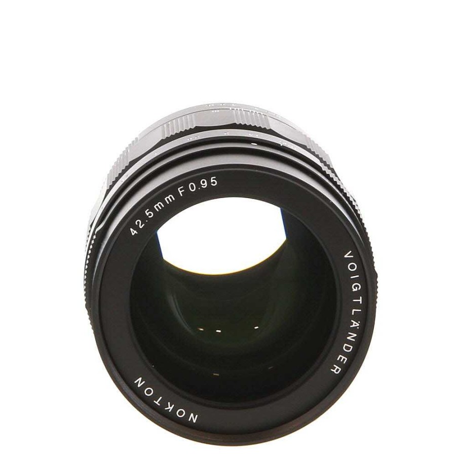 Voigtlander Mirrorless Lenses | Voigtlander 42.5Mm F/0.95 Nokton Manual Focus Lens For Mft (Micro Four Thirds) Black {58}