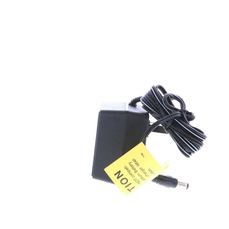 Quantum Lighting Accessories | Quantum Instruments Qb-32 Aus/Nz 240 Volt Charger (For Battery 1, 1+, 1C)