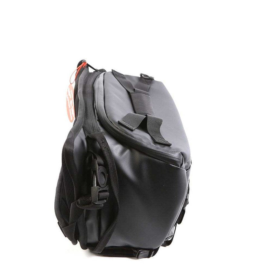 Wandrd Bags & Cases | Wandrd Rogue 9L Sling, Black 8.5X13.5X7 In. (Slg9-Bk-1)